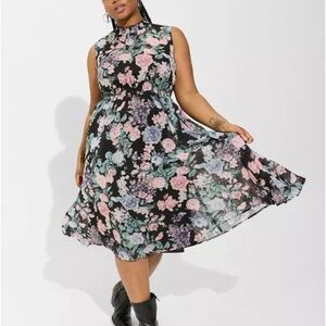 Torrid Pink and White Sleeveless Mock Neck Midi Sundress